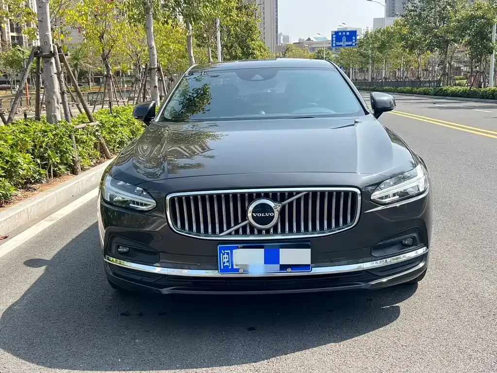 Volvo S90 2021 из CN, фото 4
