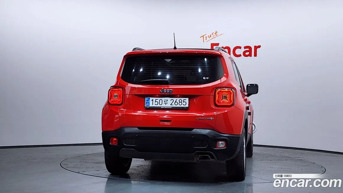 Jeep Renegade 2021 из KR, фото 9