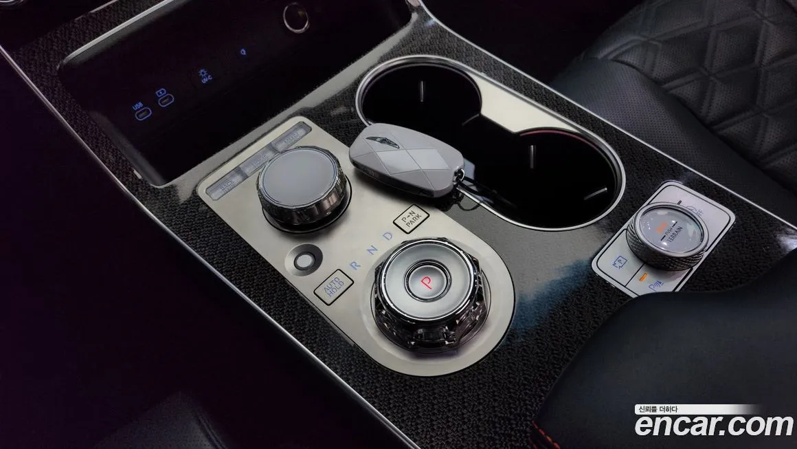 Genesis GV80 — фото 10