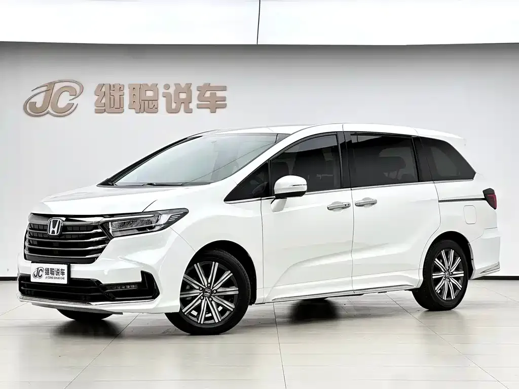 Honda Odyssey — фото 1