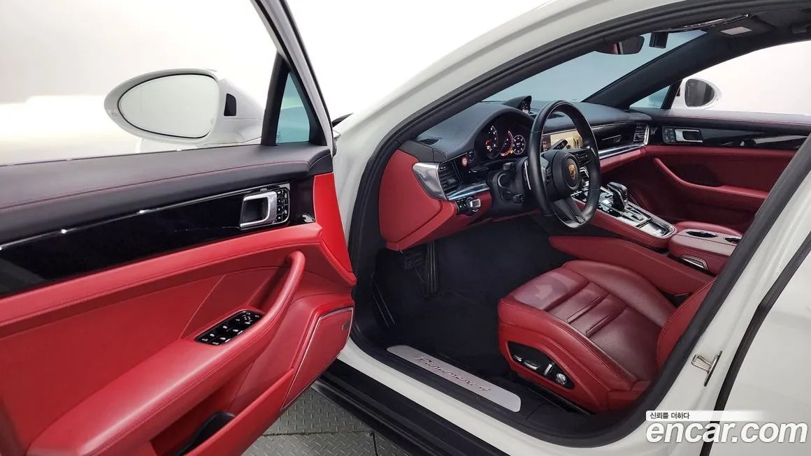 Porsche Panamera 2021 из KR, фото 8