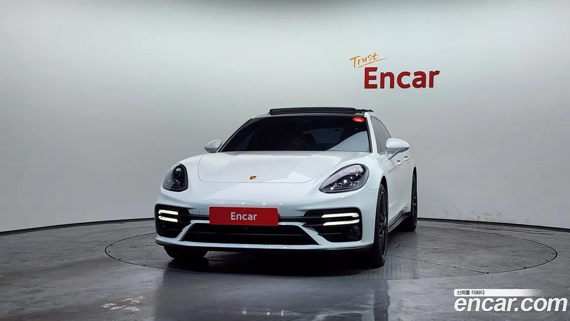 Porsche Panamera 2021 из KR, фото 2