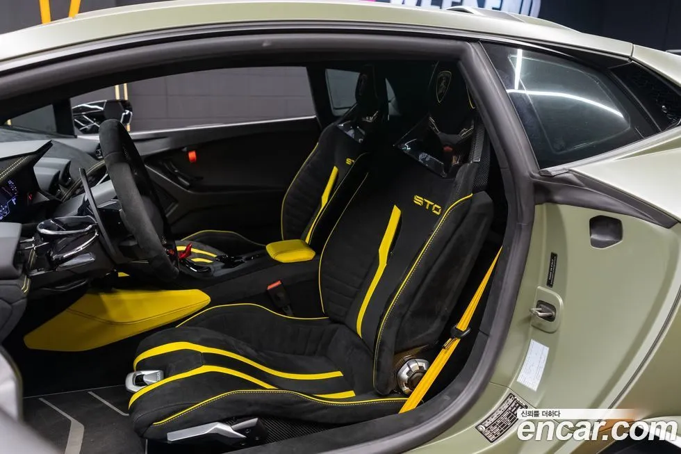 Lamborghini Huracan 2023 из KR, фото 3