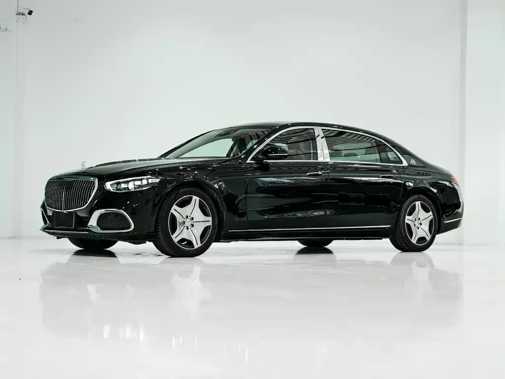 Mercedes-Benz S-Class — фото 1