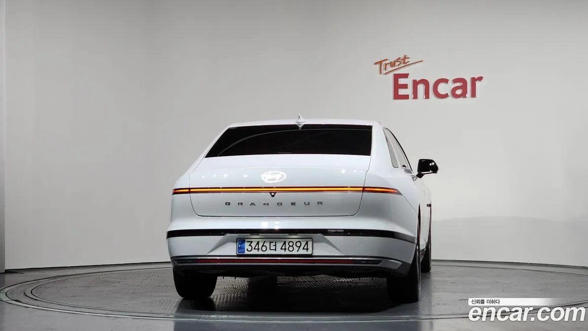 Hyundai Grandeur 2023 из KR, фото 3