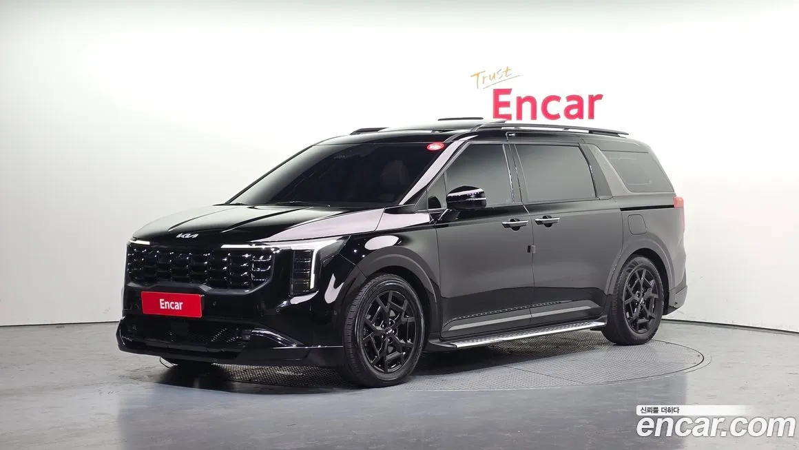 Kia Carnival 9-Seater Gravity