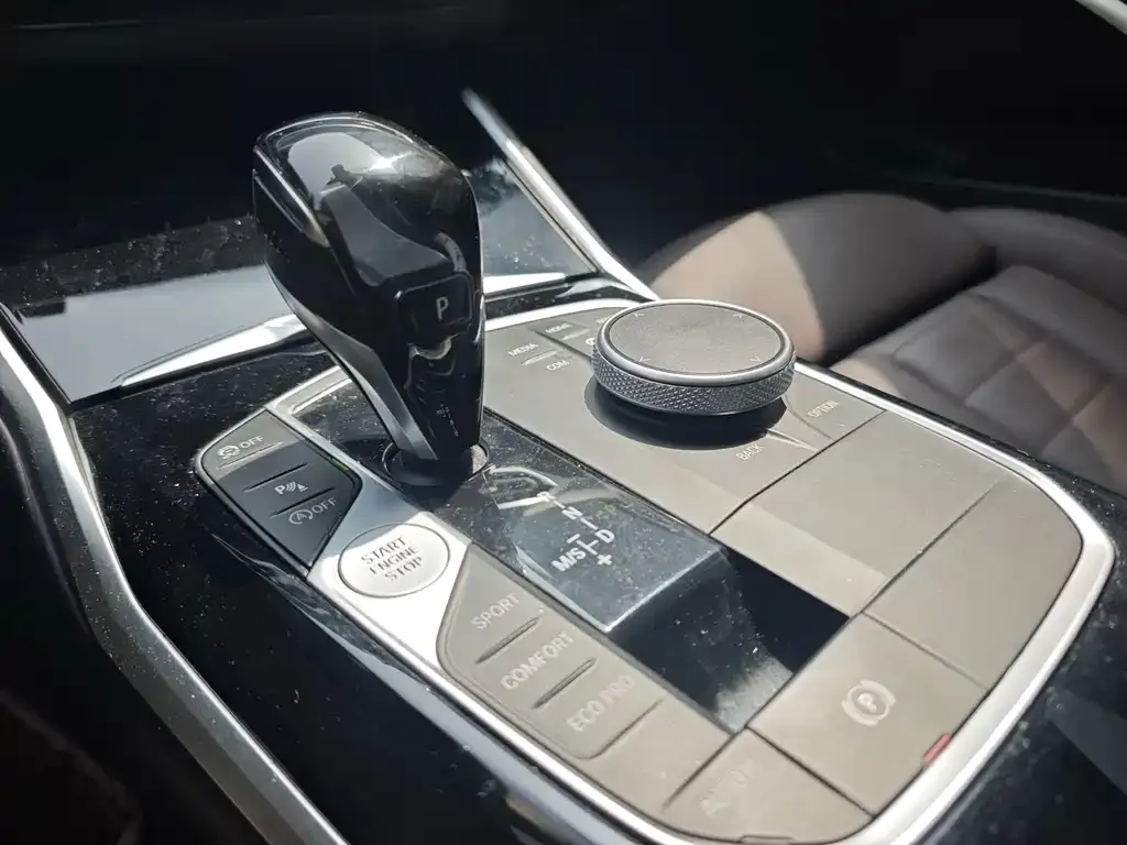 BMW 3 Series 2021 из CN, фото 6