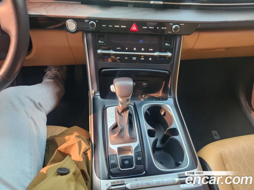 Kia Carnival 2023 из KR, фото 2