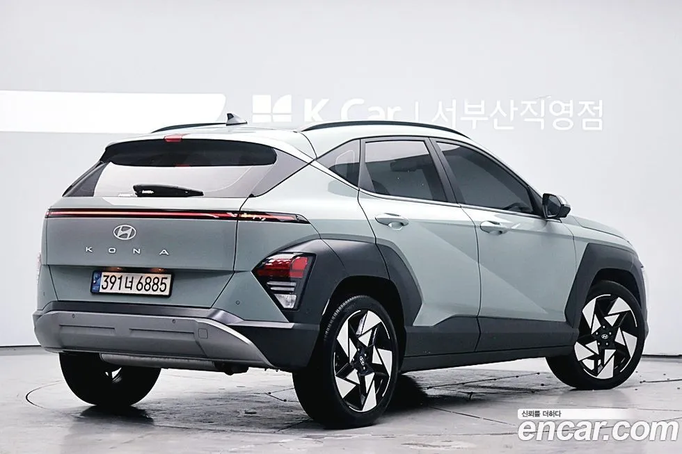Hyundai Kona — фото 8