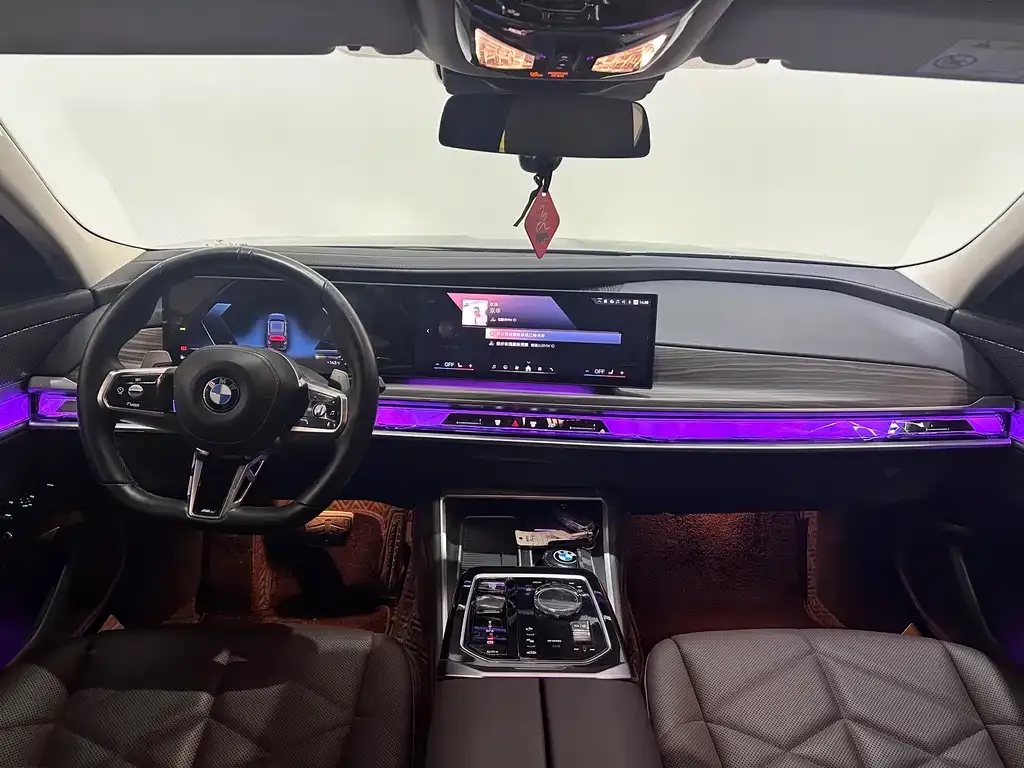 BMW 7 Series 2024 из CN, фото 5