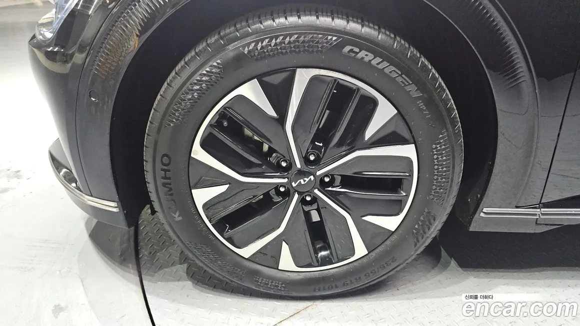 Kia EV6 2023 из KR, фото 7