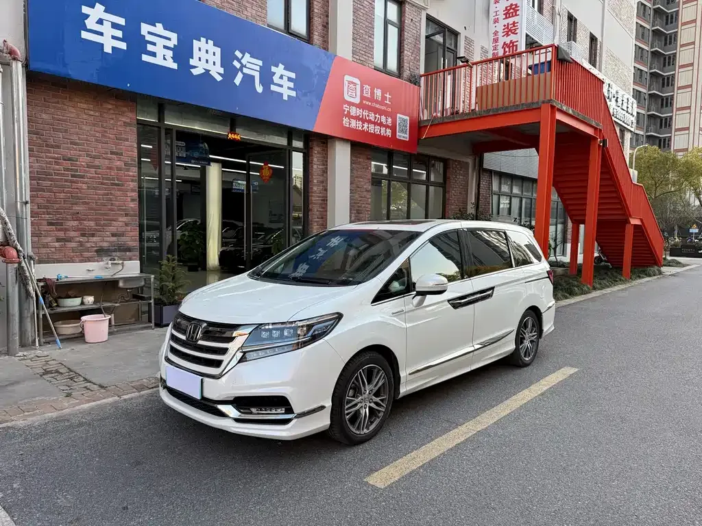 Honda Elysion 2021 из CN, фото 1