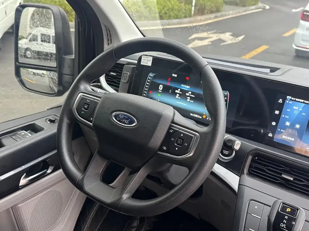 Ford Transit T8 2025 из CN, фото 2