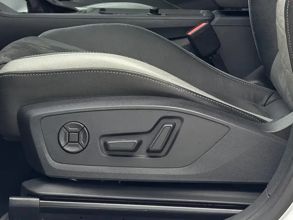 Audi Q3 2022 из CN, фото 6