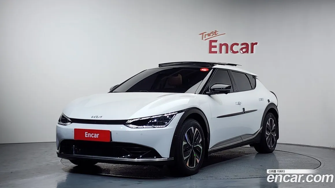 Kia EV6 2023 из KR, фото 1