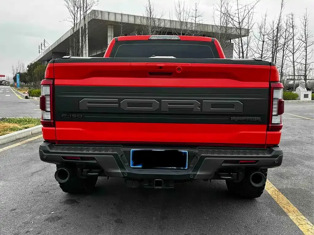 Ford F-150 Raptor — фото 6