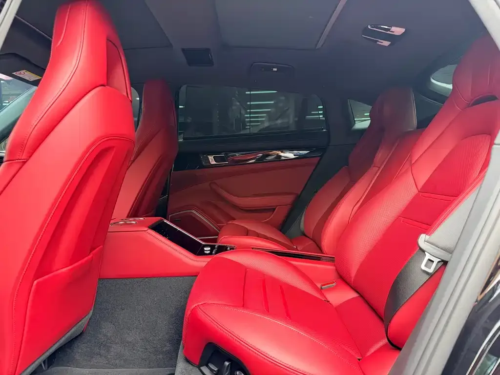 Porsche Panamera 2023 из CN, фото 2