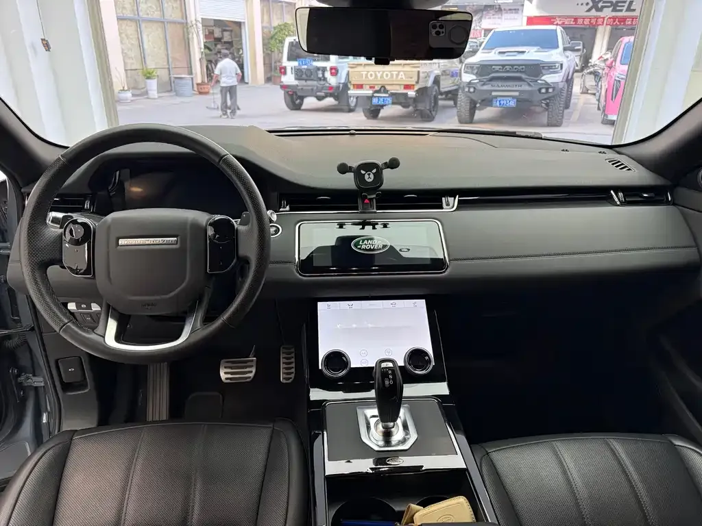 Land Rover Evoque — фото 7