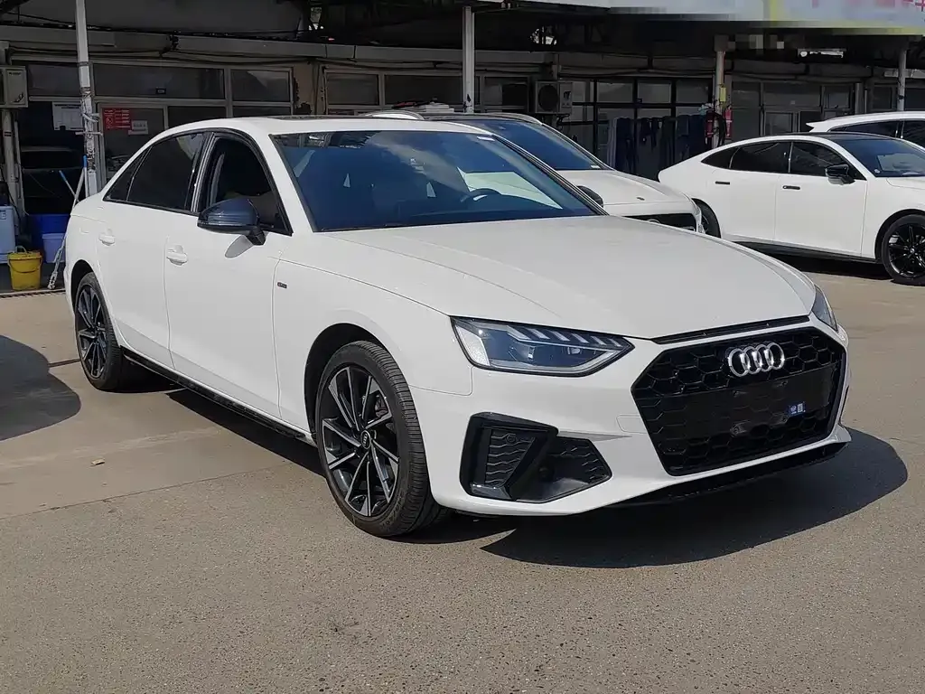 Audi A4L 2023 из CN, фото 5