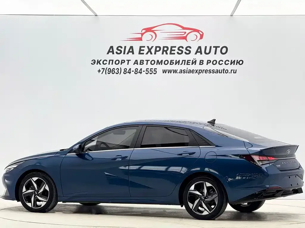 Hyundai Elantra 2023 из CN, фото 3