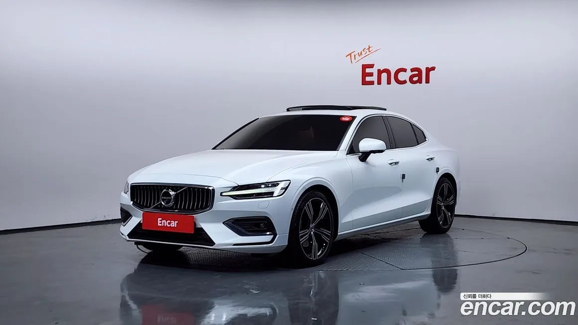 Volvo S60 2021 из KR, фото 1