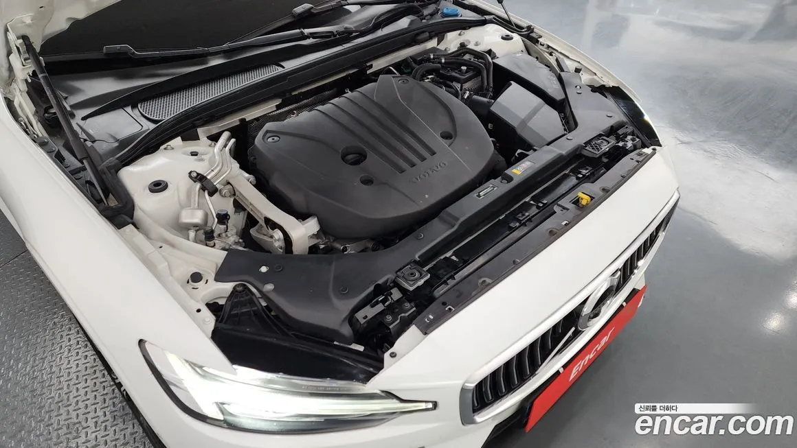 Volvo S60 2021 из KR, фото 5