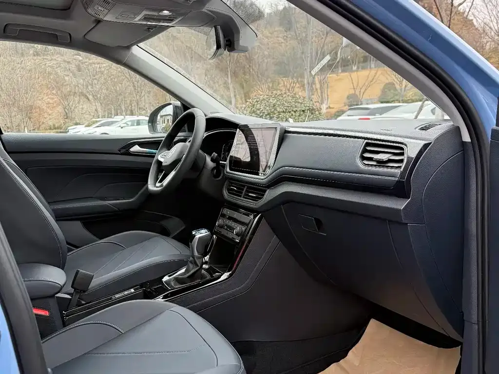 Volkswagen Tharu 2024 из CN, фото 2