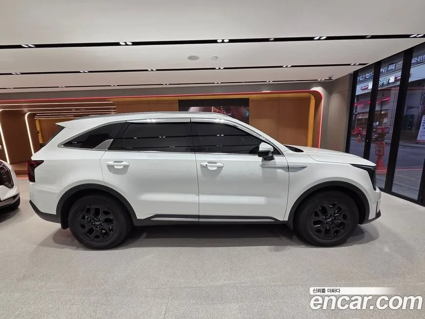 Kia Sorento — фото 10