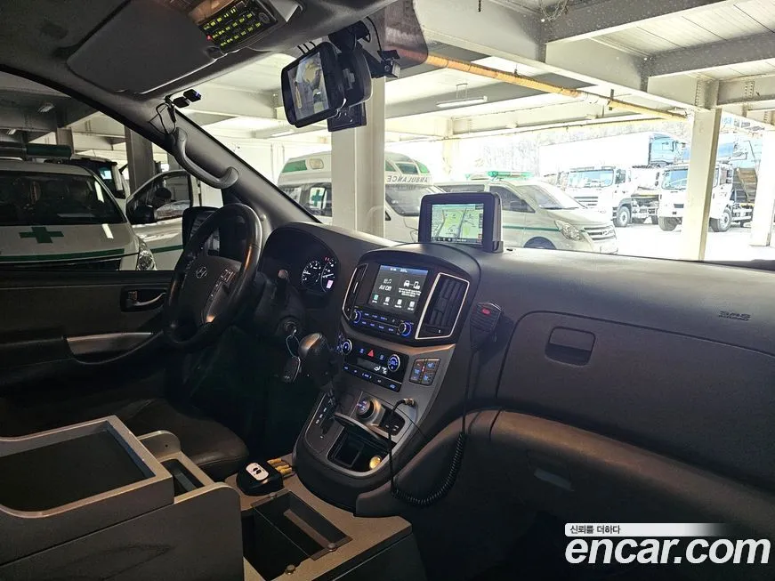 Hyundai Starex 2021 из KR, фото 2