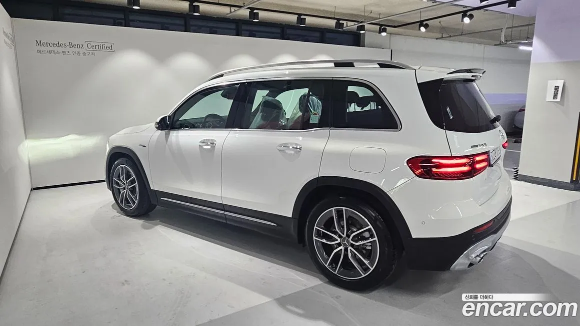 Mercedes-Benz GLB-Class — фото 8