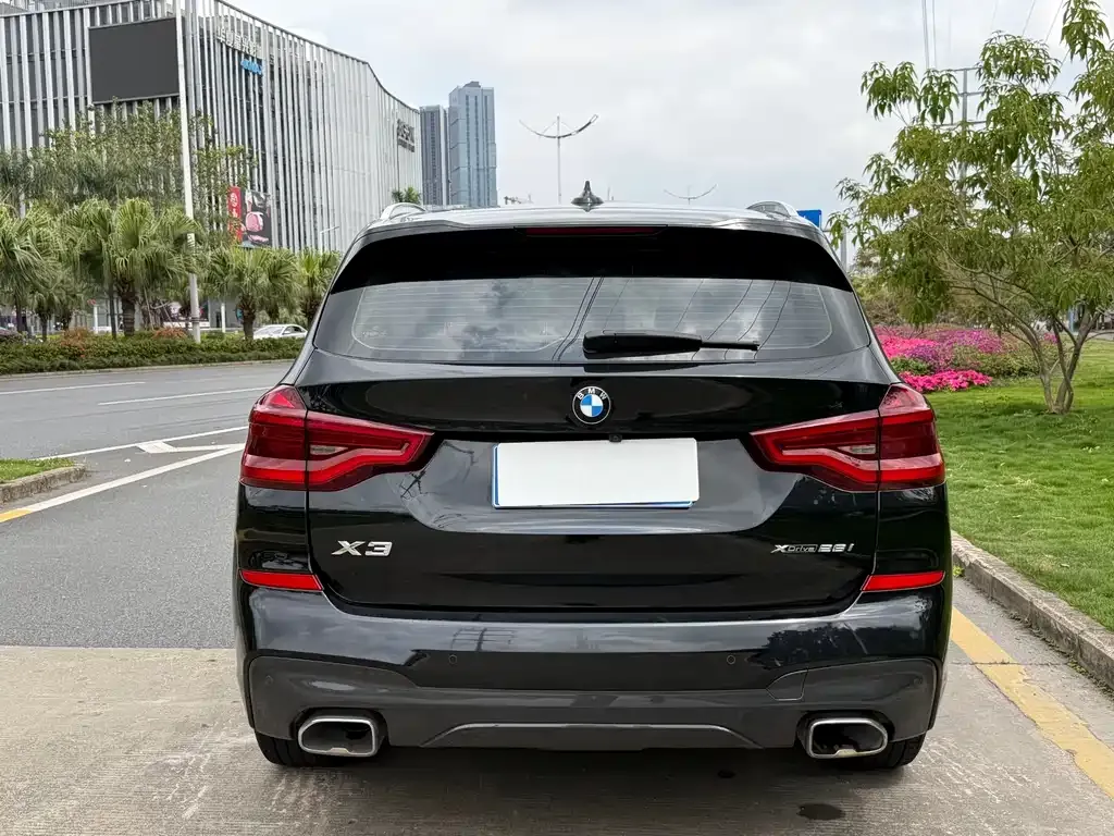BMW X3 — фото 4