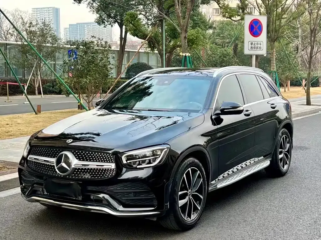 Mercedes-Benz GLC — фото 1