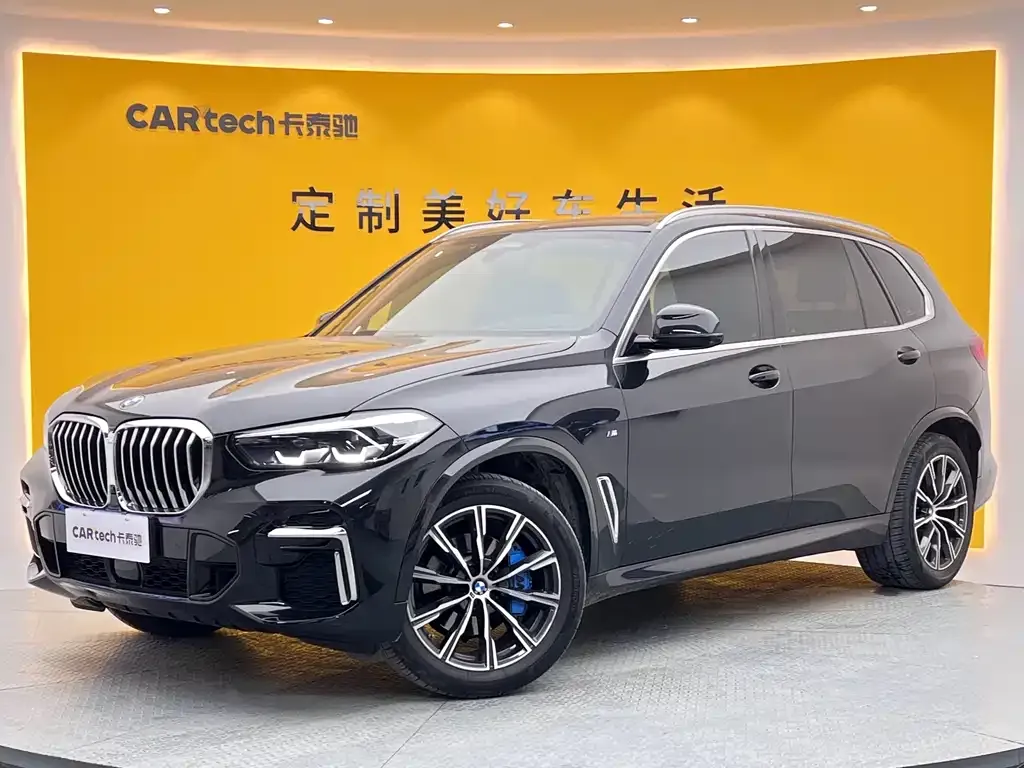 BMW X5 — фото 1