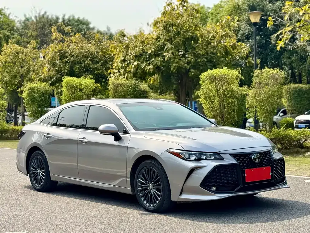 Toyota Avalon 2022 из CN, фото 8