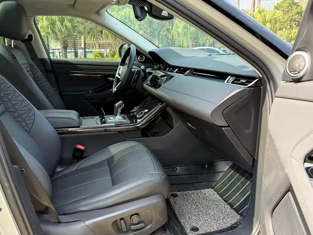 Land Rover Evoque 2022 из CN, фото 6