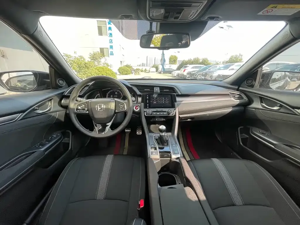 Honda Civic 2022 из CN, фото 4