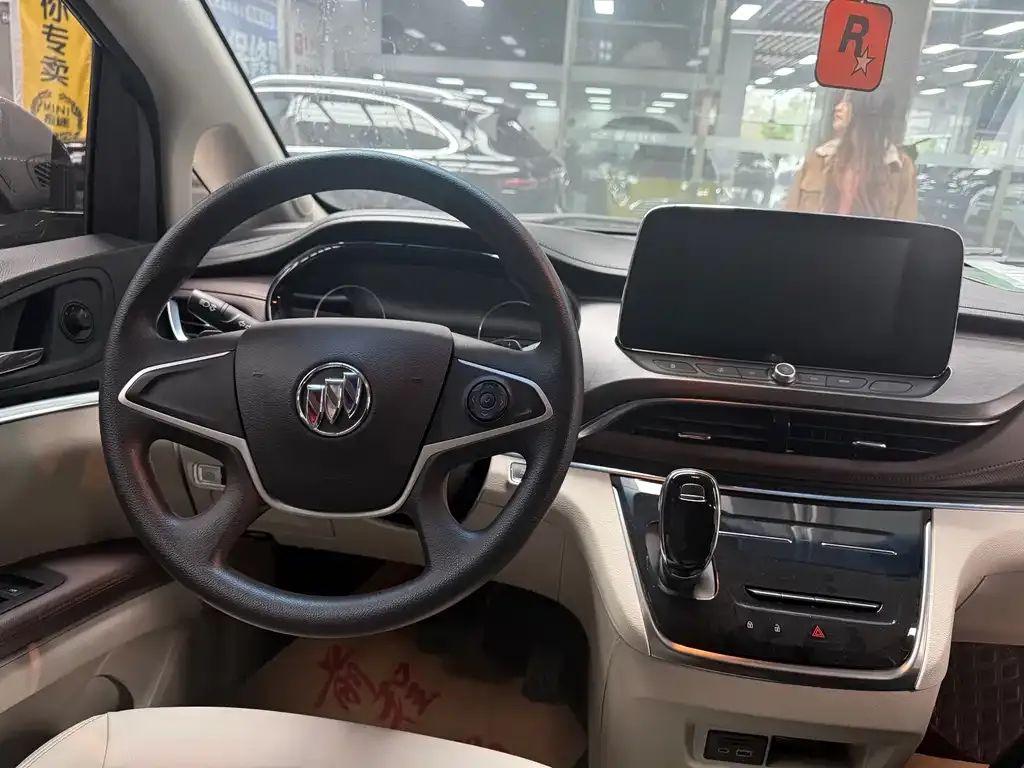 Buick GL8 2023 из CN, фото 6