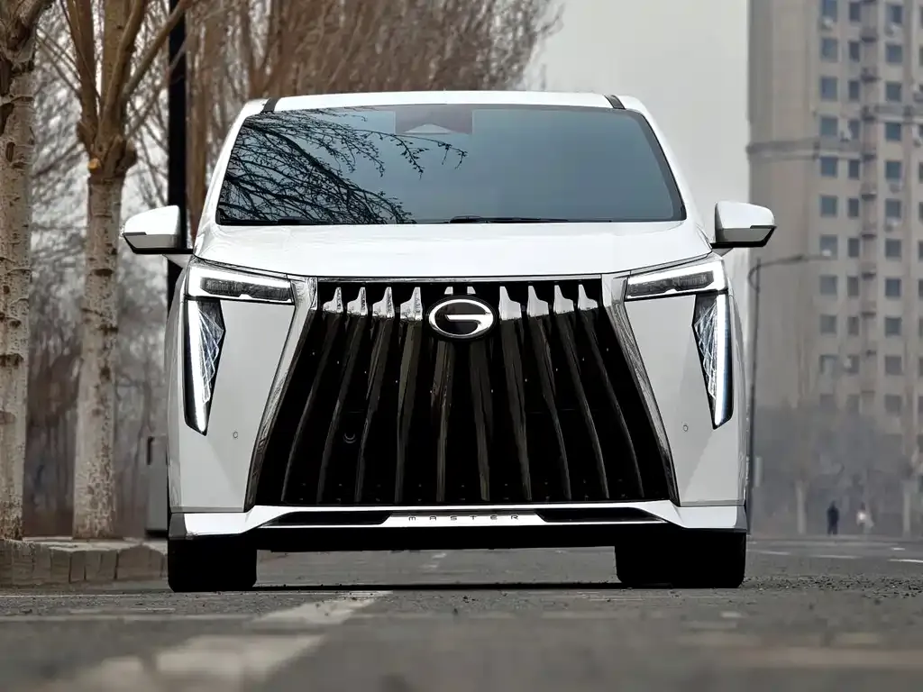 GAC Motor Trumpchi M8 — фото 8