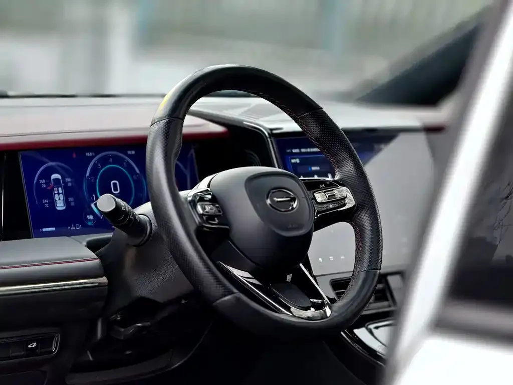 GAC Motor Trumpchi M8 — фото 2