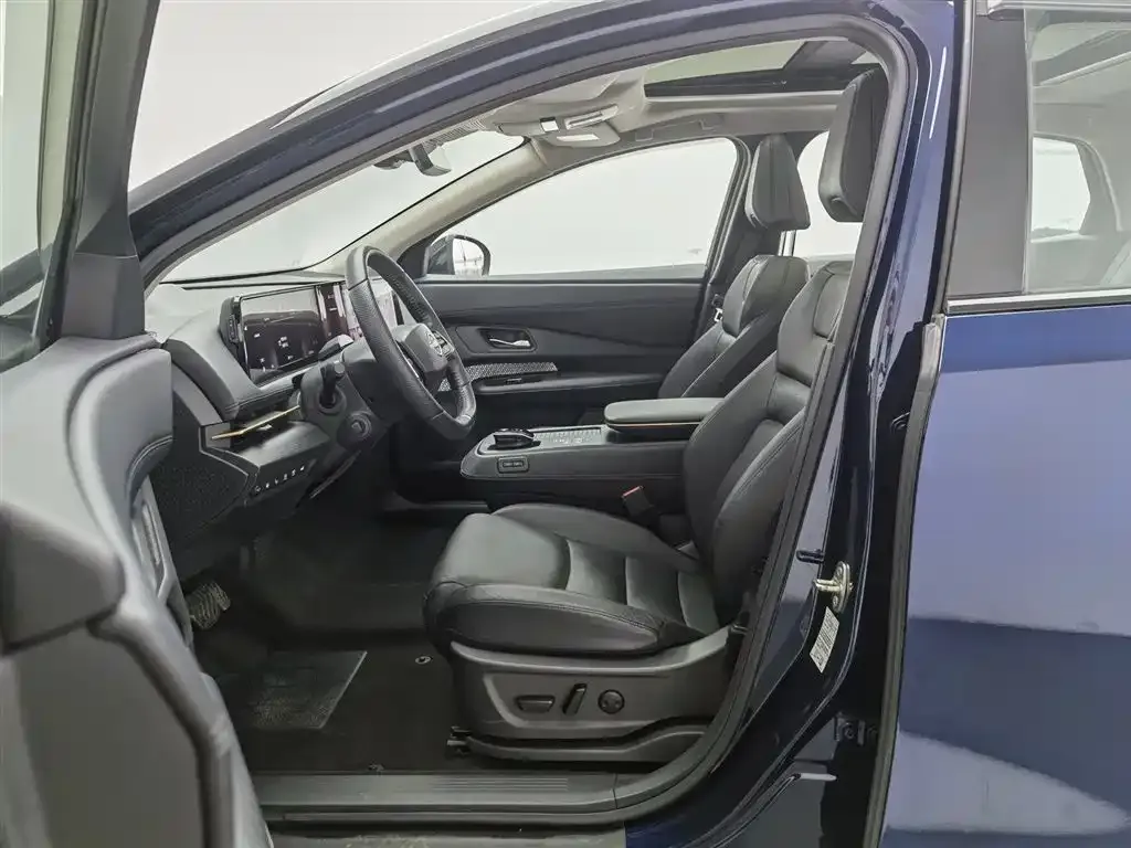 Nissan Ariya 2023 из CN, фото 9