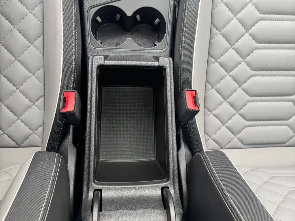 Volkswagen Tayron 2022 из CN, фото 7