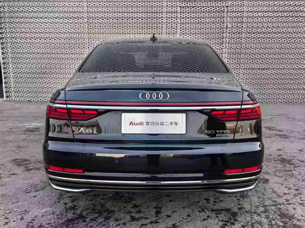 Audi A8 2025 из CN, фото 7