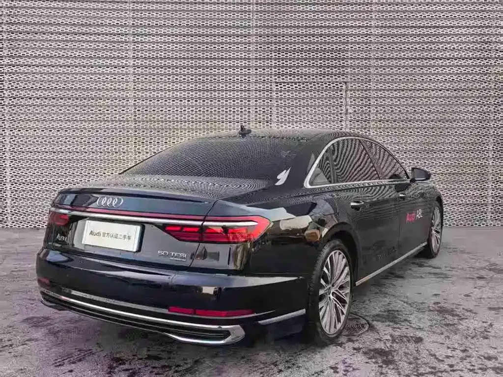 Audi A8 2025 из CN, фото 5