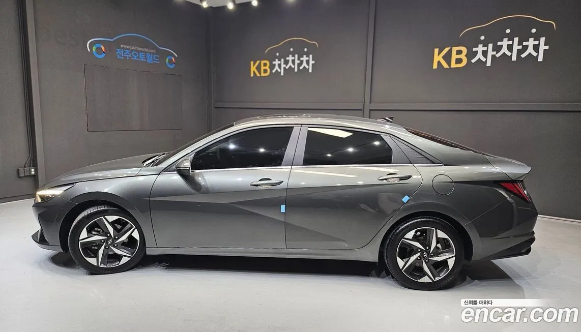 Hyundai AVANTE — фото 7