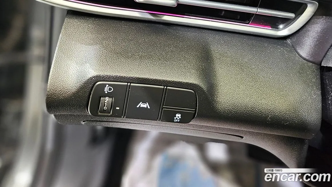 Hyundai AVANTE — фото 10