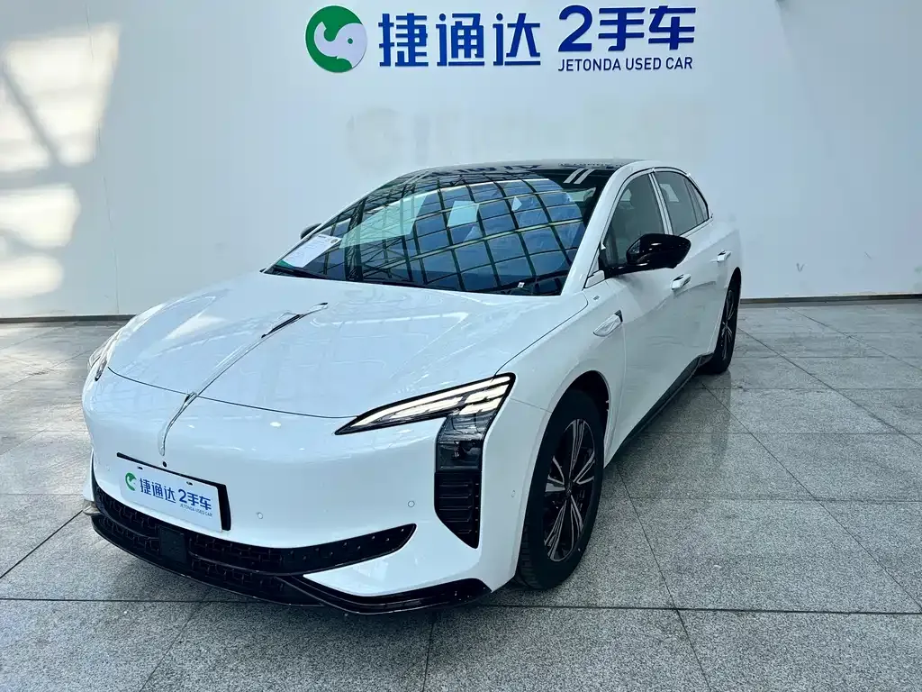 Hongqi EH7 — фото 1