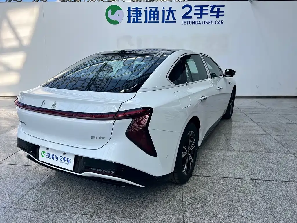 Hongqi EH7 — фото 4