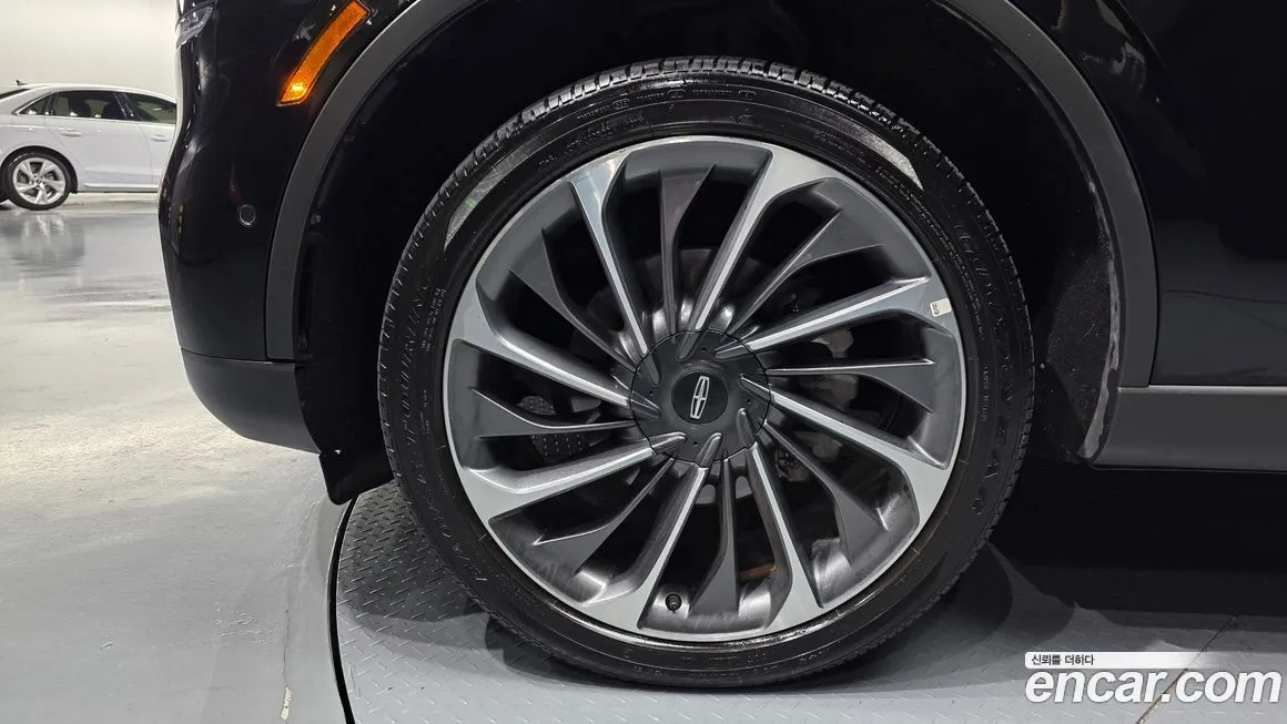Lincoln Aviator 2021 из KR, фото 10