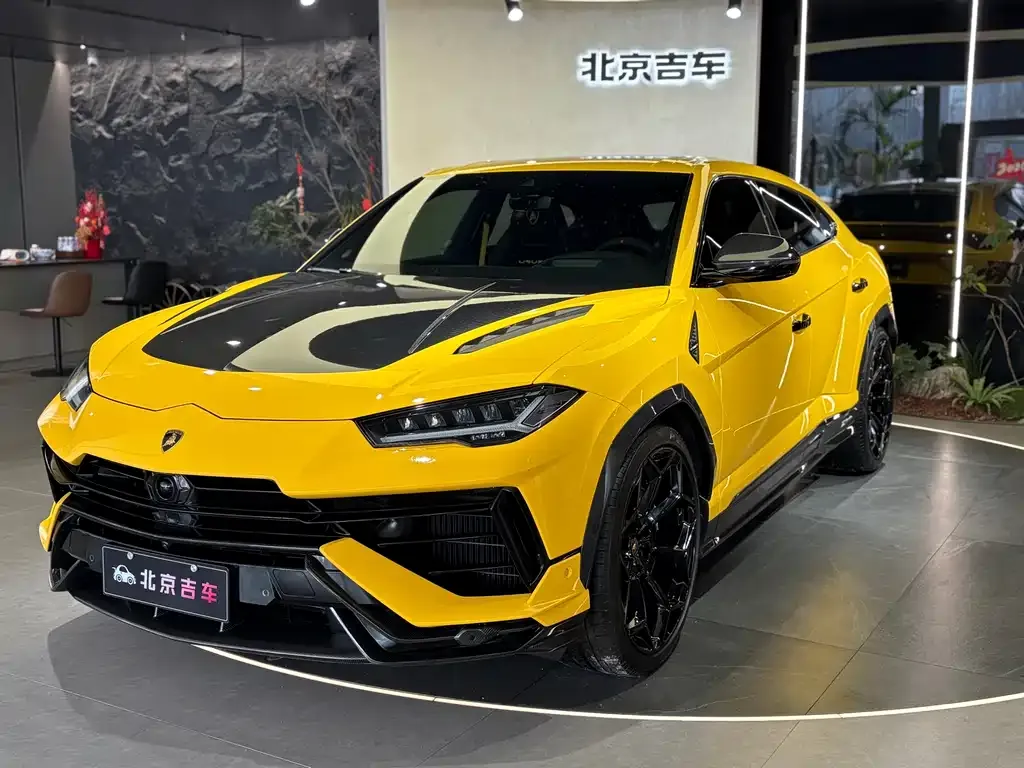 Lamborghini Urus 2024 из CN, фото 1