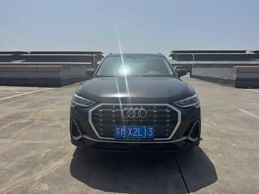 Audi Q3 — фото 10
